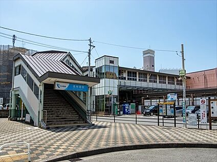 南林間駅 1600ｍ