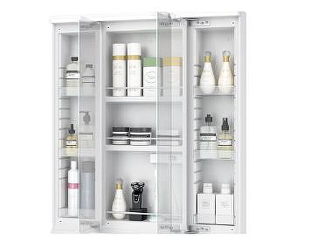 【洗面台】三面鏡にて隠せる収納可能。化粧水や髭剃り、歯ブラシやコンタクトケースの収納できますね！！