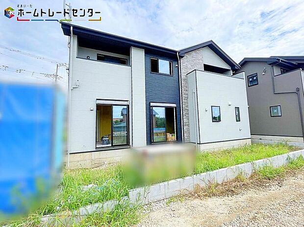 1号棟
基本のデザインに立ち返り、ワンランク上のシンプルを追求しました!平日・お仕事帰りなど、いつでもご案内致します!ご希望の際はお気軽に!