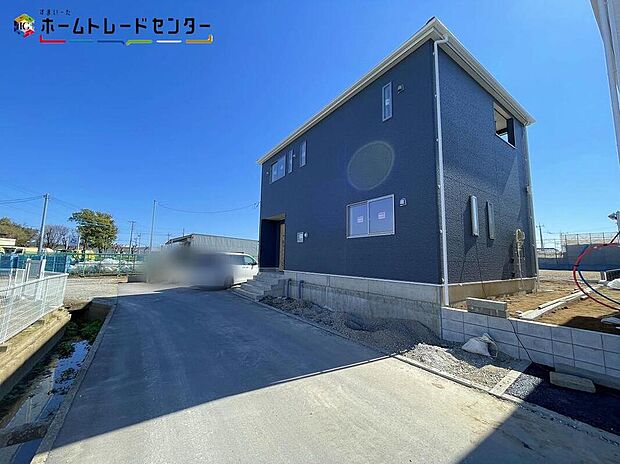 【前面道路含む現地写真】平日・お仕事帰りなど、いつでもご案内致します!是非お越し下さい☆お気軽にお問い合わせ下さい♪諸費用のお見積り・アフターサービスのご説明させていただきます。