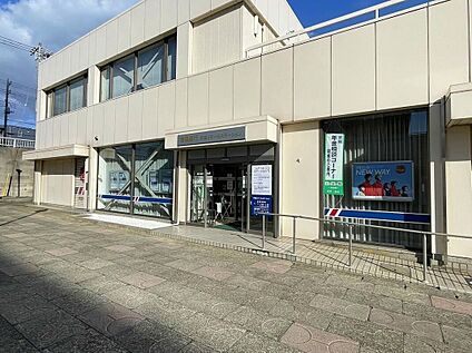 常陽銀行戸頭支店 1340m (徒歩17分・車で3分)