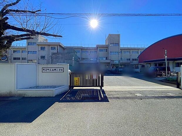 阿見町立本郷小学校(約3,500m)