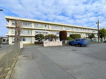 つくばみらい市立谷和原中学校 2570m(徒歩33分/自転車で11分)