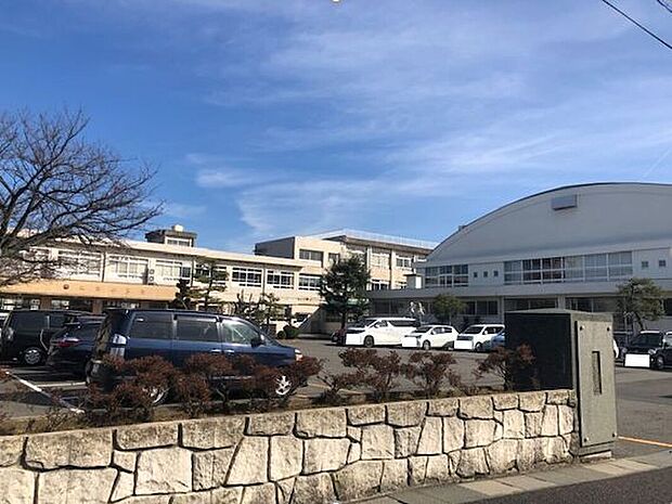 福井市立森田小学校（約1,420m）