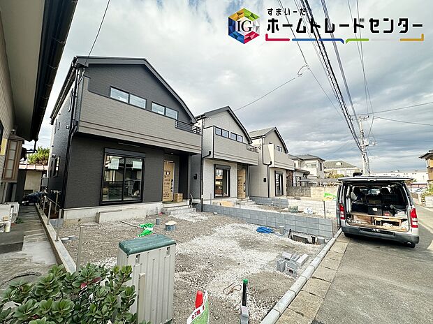 【前面道路含む現地写真】◆休日にご家族揃ってご見学はいかがでしょうか♪実際の現地を見てみると図面などではわからない、新たな発見もありますのでまずはお気軽にお問い合わせください♪