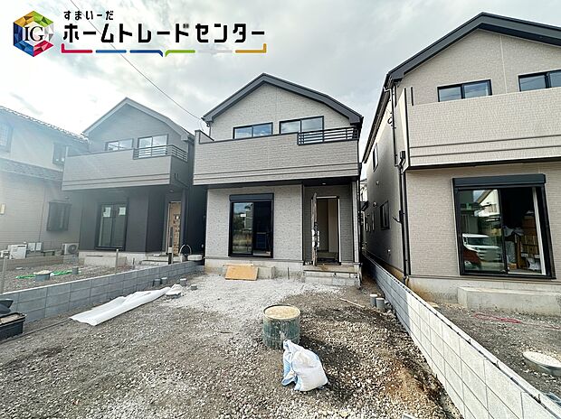 【現地外観写真】◆平日・お仕事帰りなど、いつでもご案内させていただきます！デザイン・目に見える設備面も大切ですが、耐震構造で地震に強い家の為、次代へ繋ぐ強固な住宅です。