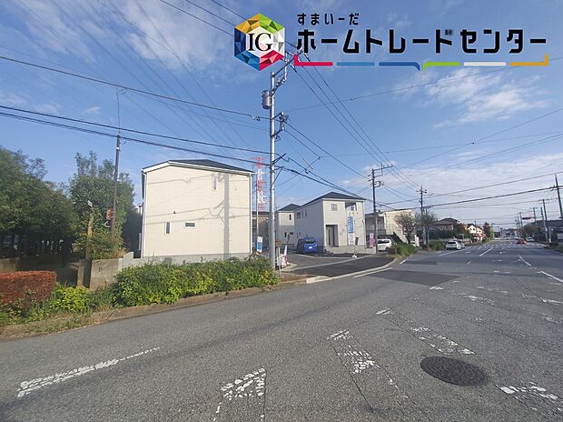 【現地外観写真】【本日御案内可能です♪】
平日・土日祝日やお仕事帰りなどお客様のご都合に合わせて、営業スタッフが誠心誠意真心込めて御対応してます♪