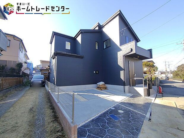 【現地外観写真】◆休日にご家族揃ってご見学はいかがでしょうか♪実際の現地を見てみると図面などではわからない、新たな発見もありますのでまずはお気軽にお問い合わせください♪