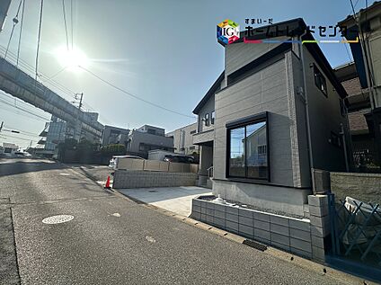  前面道路含む現地写真