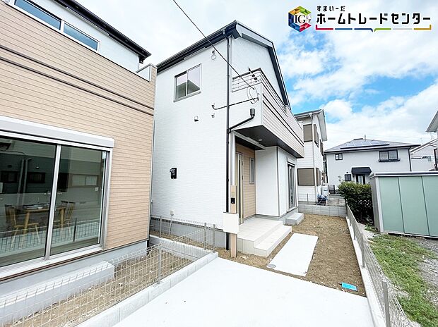 【現地外観写真】◆休日にご家族揃ってご見学はいかがでしょうか♪実際の現地を見てみると図面などではわからない、新たな発見もありますのでまずはお気軽にお問い合わせください♪