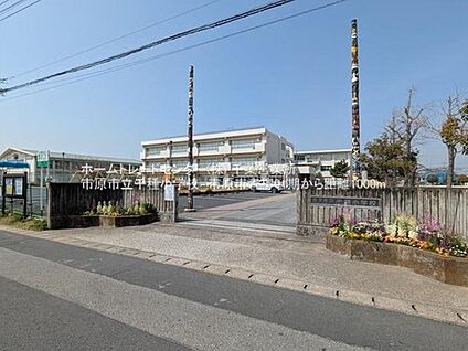 市原市立千種小学校 349m(徒歩5分)