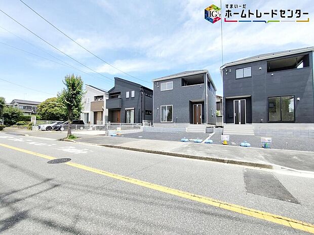 【前面道路含む現地写真】◆休日にご家族揃ってご見学はいかがでしょうか♪実際の現地を見てみると図面などではわからない、新たな発見もありますのでまずはお気軽にお問い合わせください♪
