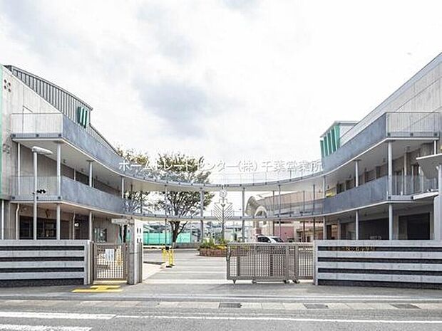 千葉市立松ケ丘中学校（約1,112m）
