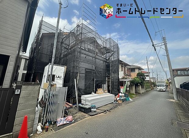 【現地外観写真】【本日御案内可能です♪】
平日・土日祝日やお仕事帰りなどお客様のご都合に合わせて、営業スタッフが誠心誠意真心込めて御対応してます♪詳しくはお気軽にお問い合わせください♪