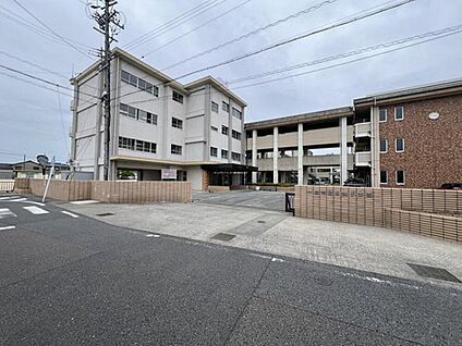 一宮市立三条小学校 751ｍ(徒歩10分)