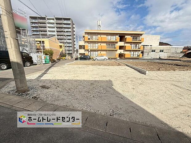【現地外観写真】A号棟
土地面積 174.68m2
建物面積 100.42m2