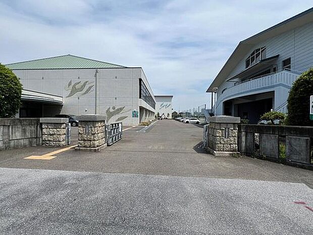 一宮市立北部中学校（約1,602m）