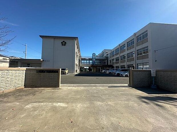 大垣市立東中学校（約400m）