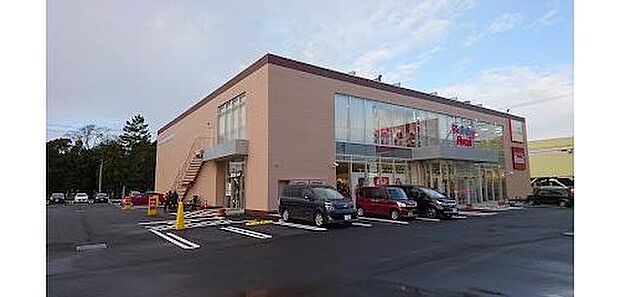 ベビー・子供用品バースデイ篭屋店(約926m)