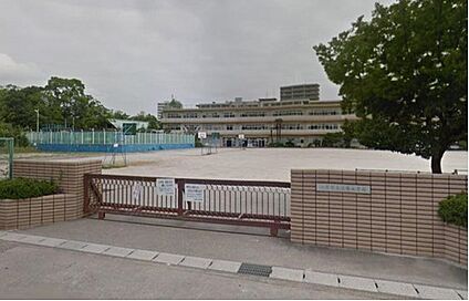 一宮市立三条小学校 900m(徒歩12分)