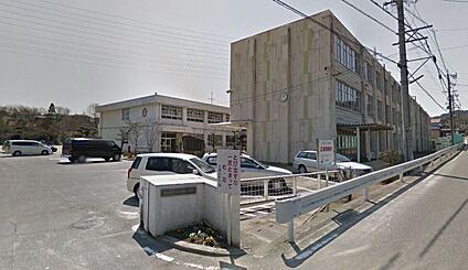 多治見市立小泉小学校 1400ｍ(徒歩18分)