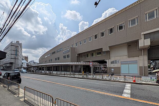 阪急宝塚線　豊中駅（約600m）