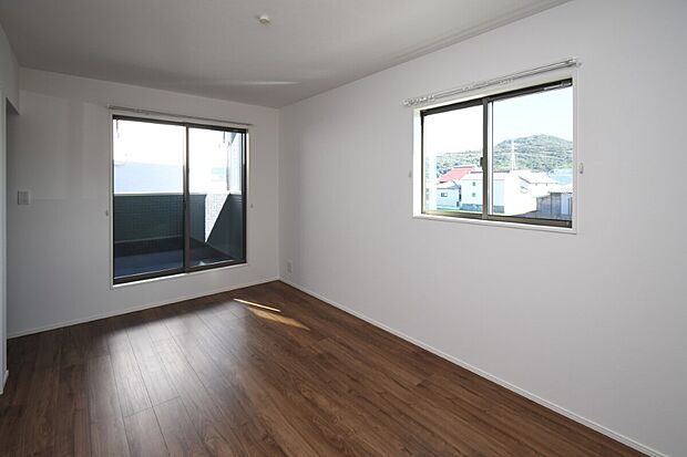 【寝室】２階は3室確保！子ども部屋もしっかり取れます。自分だけの空間が嬉しい♪※施工事例です。実物とは異なります。詳しくはお問い合わせください。