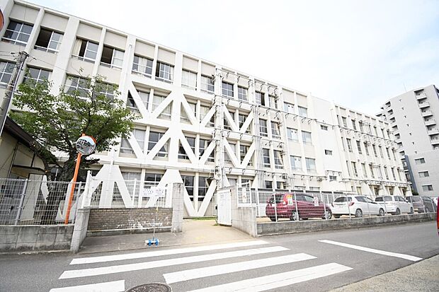 高松市立太田南小学校（約850m）