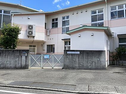 若葉保育園 1000m(徒歩13分)