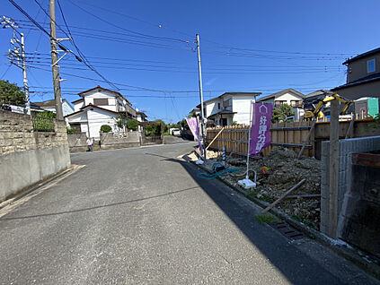 販売現地