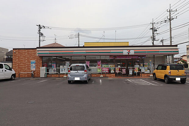 セブンイレブン宇都宮滝の原店(約525m)