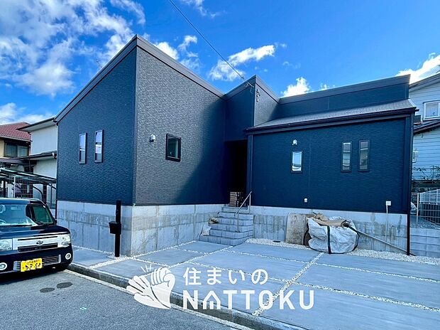 現地写真（外観）
限定１邸
駐車２台可能
