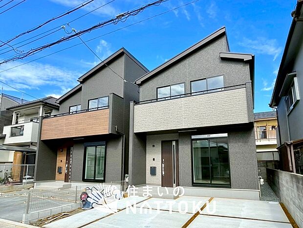 現地写真(街並み)
全2邸
駐車2台可能