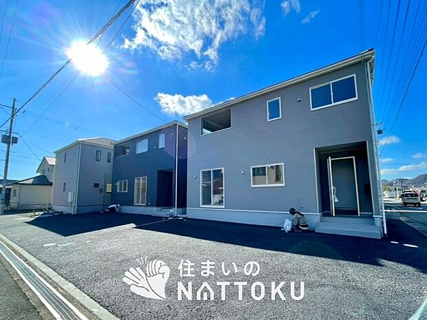 現地写真（街並み）
全５邸
駐車２～３台可能
