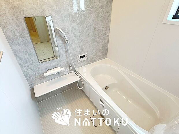 現地写真(浴室)
浴室暖房乾燥機付き。1坪タイプで広々です。