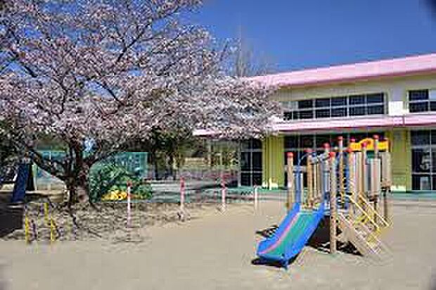 日ノ本幼稚園(約190m)