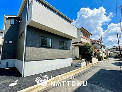 現地写真（前道含む外観）