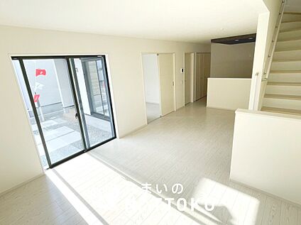 現地写真（リビング）