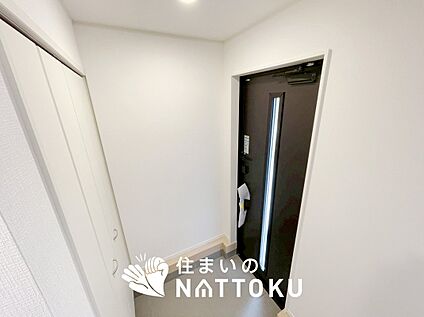 現地写真（玄関）