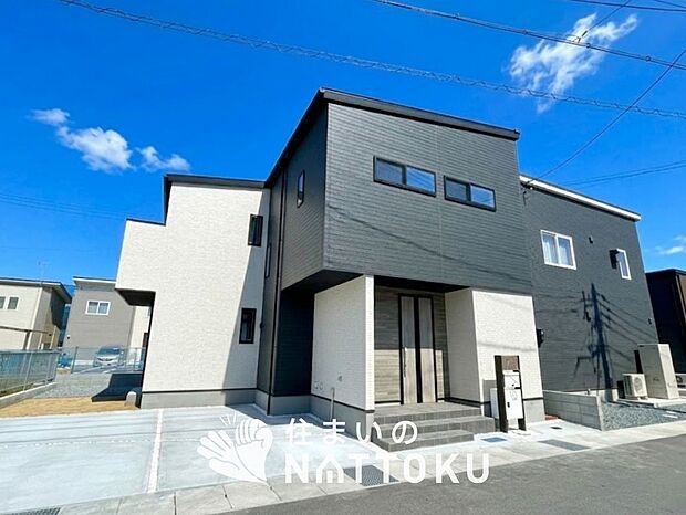 【現地写真（外観）【３号地】】断熱性、気密性を高める工夫で一年中ずっと心地よく暮らせる、高気密・高断熱です。