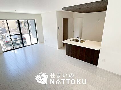 現地写真(リビング)