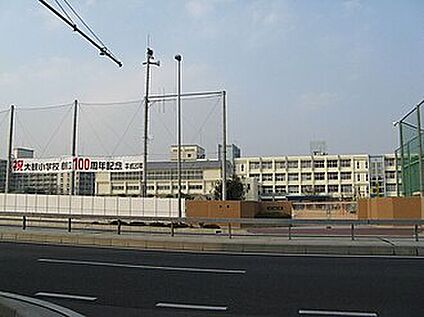 明石市立大観小学校 650ｍ(徒歩9分)