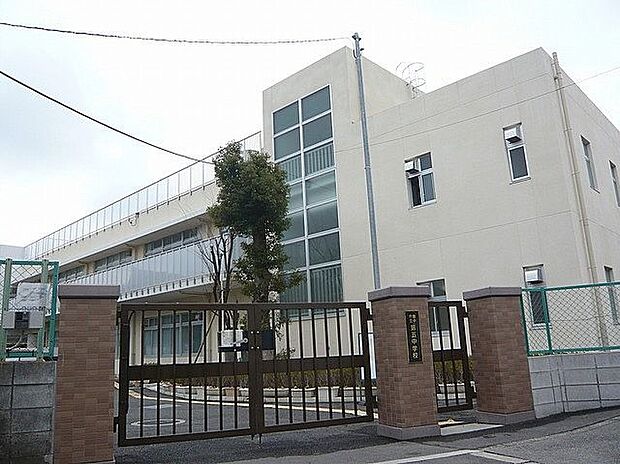 箕面市立第五中学校（約450m）