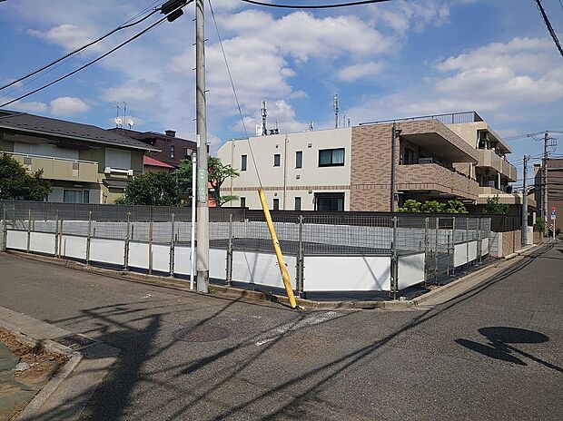 現地