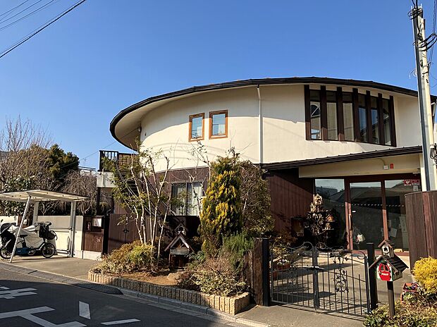 認定こども園母の会 たねの家