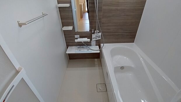 【浴室】同仕様物件の写真です。