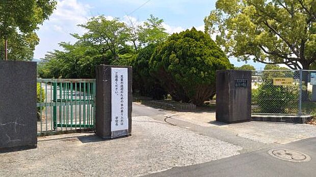北九州市立香月小学校