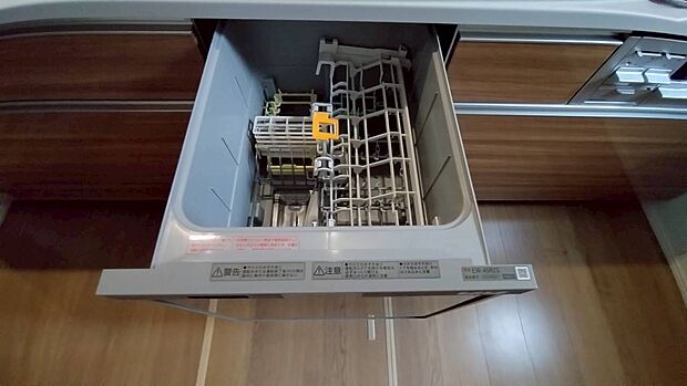 【食器洗い乾燥機】同仕様物件の設備です。実際とは異なる場合があります。
