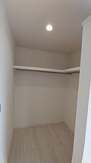 ウォークインクローゼット