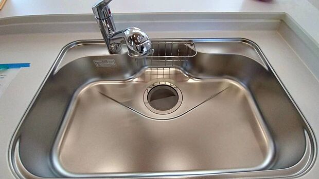 【シンク】画像は、同仕様物件の設備・仕様写真です。実際とは異なる場合があります。